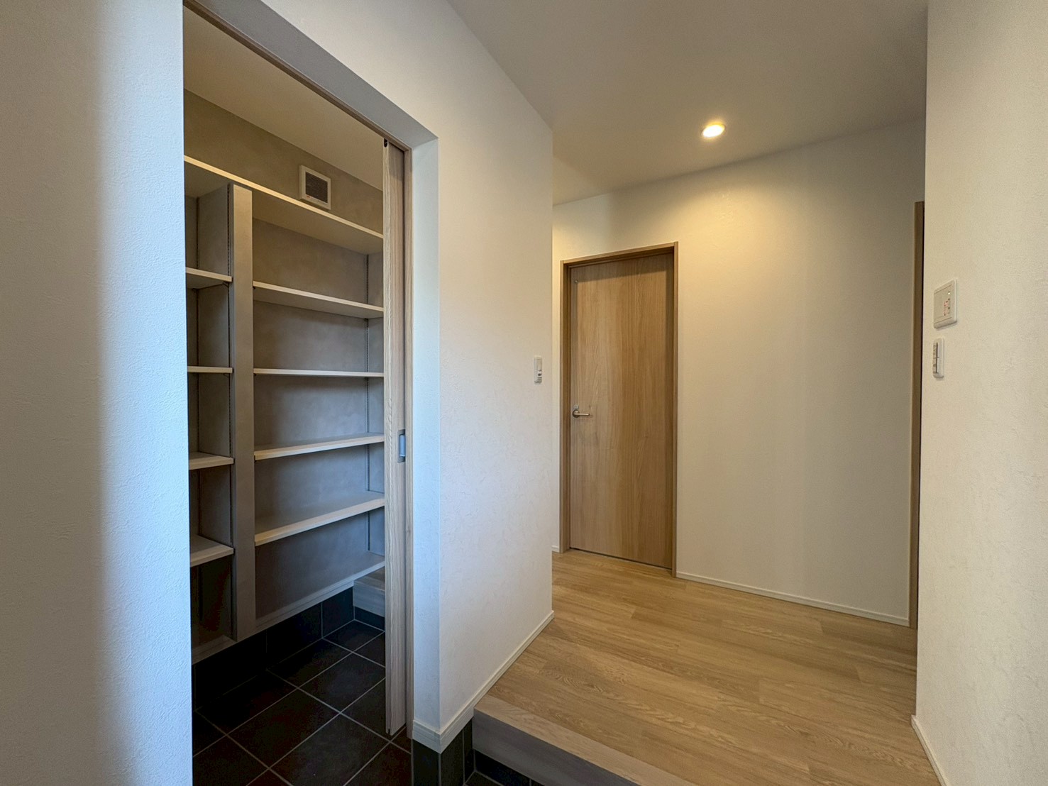 Laviehome 吉浦本町